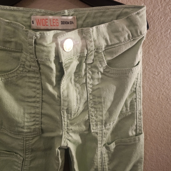 Trendy Kids' Mint Green Wide Leg Utility Jeans - Picture 5 of 13